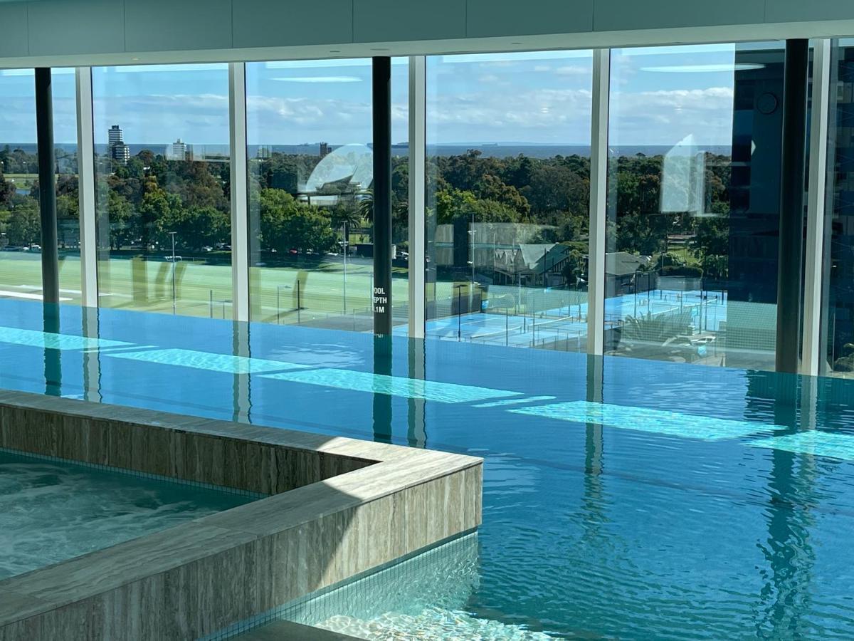 The Fawkner Apartment Bay-View Pool/Gym Free Parking Мельбурн Экстерьер фото