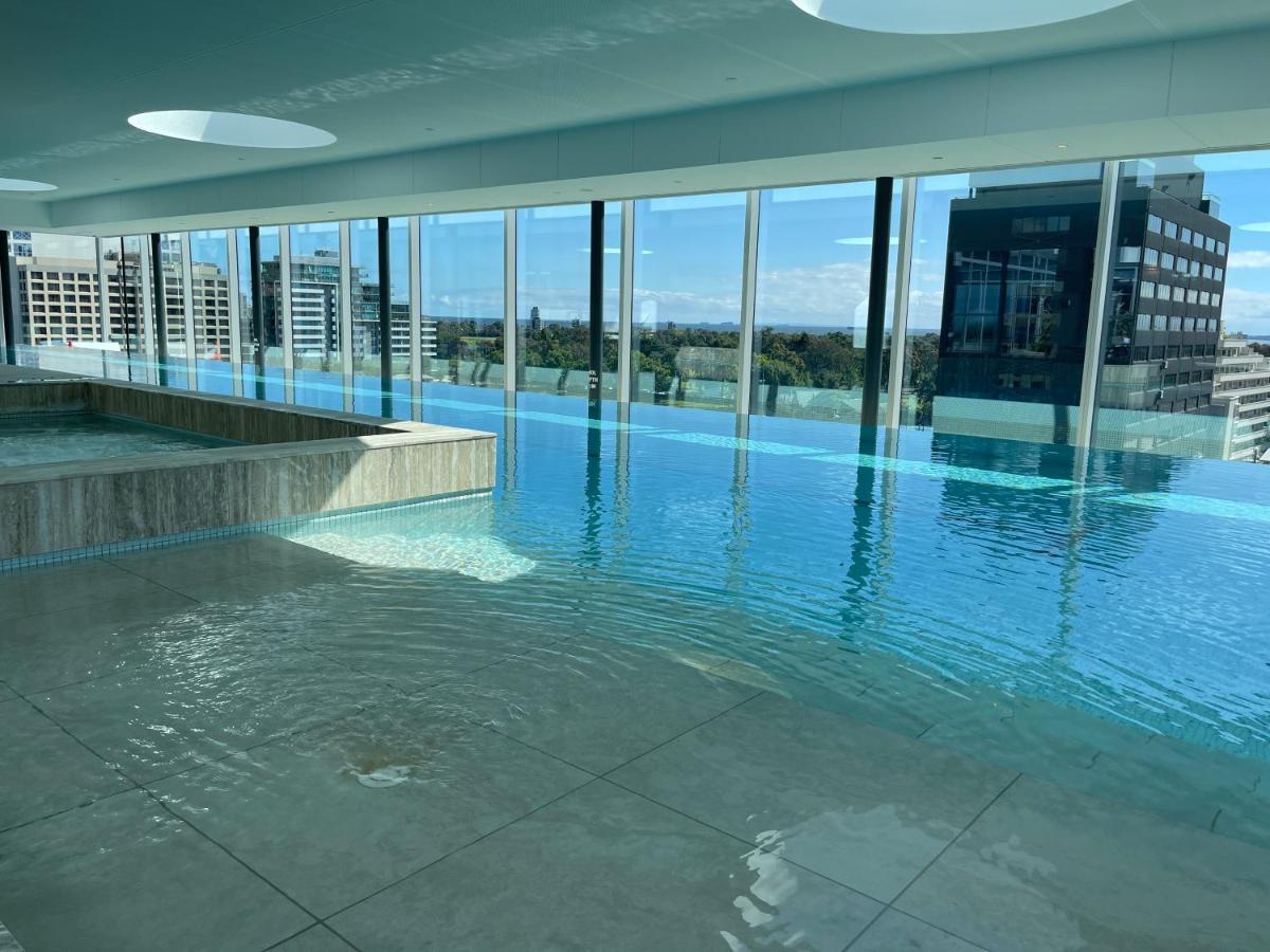 The Fawkner Apartment Bay-View Pool/Gym Free Parking Мельбурн Экстерьер фото